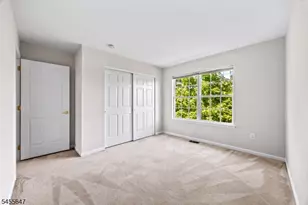 33 Gordon Cir, Parsippany, NJ 07054 - Photo 18