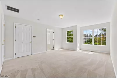 33 Gordon Circle, Parsippany, NJ 07054 - Photo 12