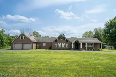 11 Summit Dr, Frankford Township, NJ 07826 - Photo 2