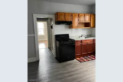 129-131 Carolina Ave, Newark, NJ 07106 - Photo 4