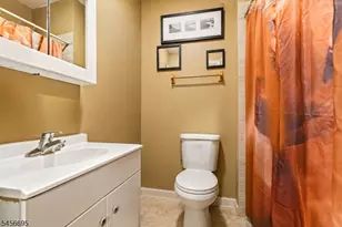 34 Hillman St, Paterson, NJ 07522 - Photo 10