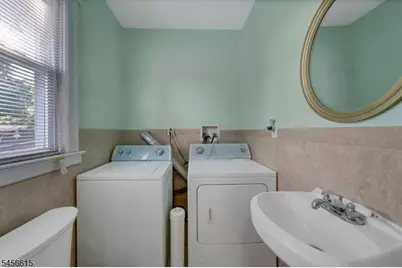 98 N 22nd St, East Orange, NJ 07017 - Photo 16