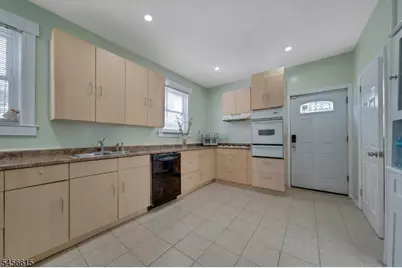 98 N 22nd St, East Orange, NJ 07017 - Photo 14