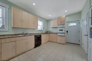 98 N 22nd St, East Orange, NJ 07017 - Photo 8