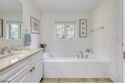 1202 Whitney, Allendale, NJ 07401 - Photo 14