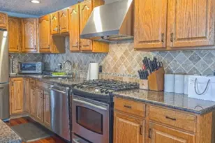 344 Paterson Plank Rd, Jersey City, NJ 07307 - Photo 10