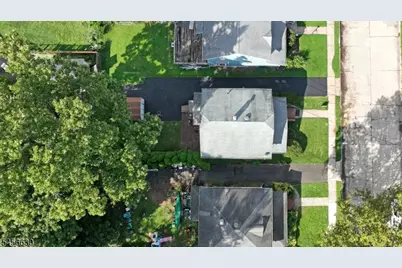 856 Ester Ave, Teaneck Township, NJ 07666 - Photo 28