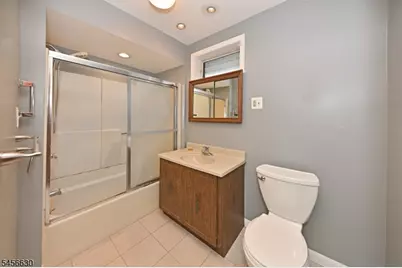 856 Ester Ave, Teaneck Township, NJ 07666 - Photo 20