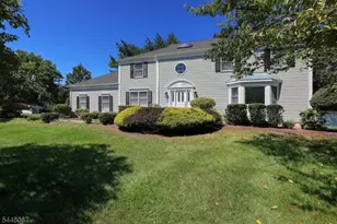 19 Joshua Dr, Hillsborough Township, NJ 08844 - Photo 4