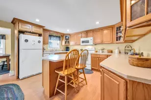 530 N Main St, Greenwich Township, NJ 08886 - Photo 6
