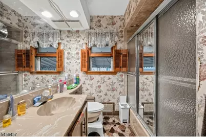 155 Columbia Ave, Nutley, NJ 07110 - Photo 8