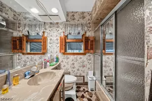 155 Columbia Ave, Nutley, NJ 07110 - Photo 8