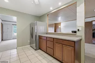 7 Essex Rd, Washington Township, NJ 07882 - Photo 14
