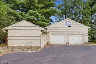 7 Essex Rd, Washington Township, NJ 07882 - Photo 36