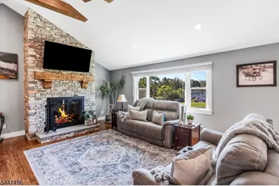 907 Rolling Hills Ln, Branchburg Township, NJ 08853 - Photo 6
