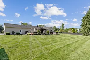 907 Rolling Hills Ln, Branchburg Township, NJ 08853 - Photo 34