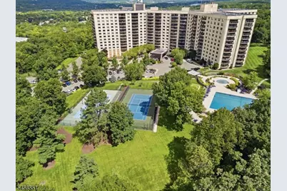 1 Claridge Dr #501, Verona, NJ 07044 - Photo 4