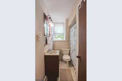 91 Clinton St, Rahway, NJ 07065 - Photo 14