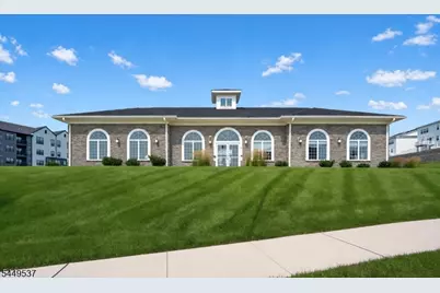 45 Biltmore Ave #45, East Hanover Township, NJ 07405 - Photo 22