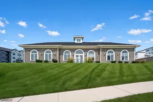 45 Biltmore Ave, East Hanover Township, NJ 07405 - Photo 22