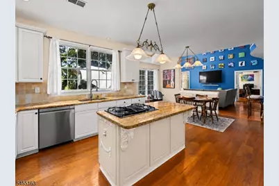 10 Ashley Dr, Mount Olive, NJ 07836 - Photo 10