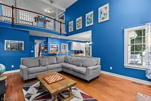 10 Ashley Dr, Mount Olive, NJ 07836 - Photo 2