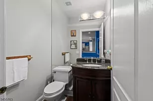 10 Ashley Dr, Mount Olive, NJ 07836 - Photo 18