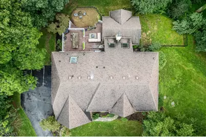 10 Ashley Dr, Mount Olive, NJ 07836 - Photo 6