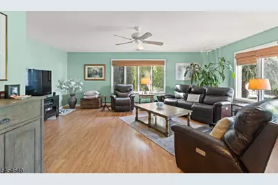 23 Zeim Dr, Clifton, NJ 07012 - Photo 22