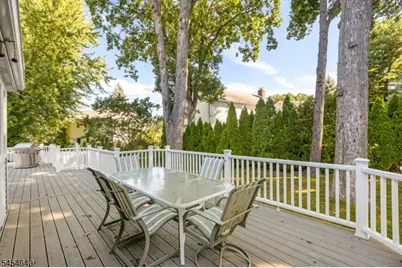 23 Zeim Dr, Clifton, NJ 07012 - Photo 2