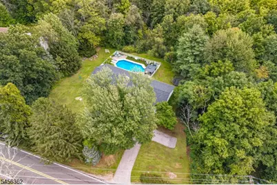 84 Lake Wallkill Rd, Vernon, NJ 07461 - Photo 4