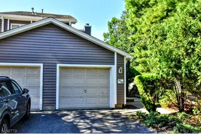 606 Skyline Dr, Haledon, NJ 07508 - Photo 1