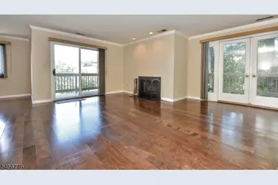 606 Skyline Dr, Haledon, NJ 07508 - Photo 6