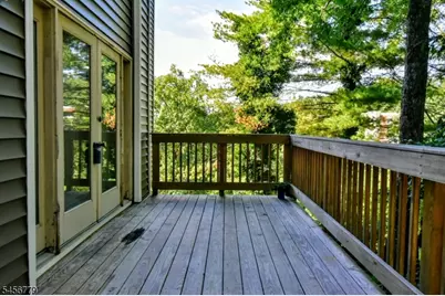 606 Skyline Dr, Haledon, NJ 07508 - Photo 4