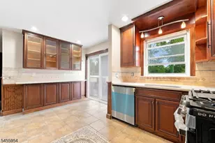 683 Mill St, Belleville, NJ 07109 - Photo 30