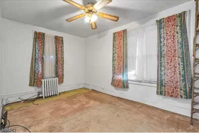 1445 Hiawatha Avenue, Hillside, NJ 07205 - Photo 16