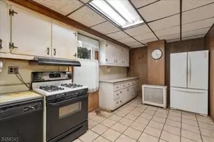 1445 Hiawatha Ave, Hillside, NJ 07205 - Photo 8