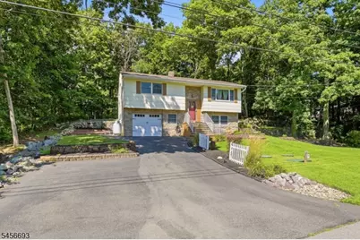 25 Elm Tree Rd, Vernon, NJ 07422 - Photo 26