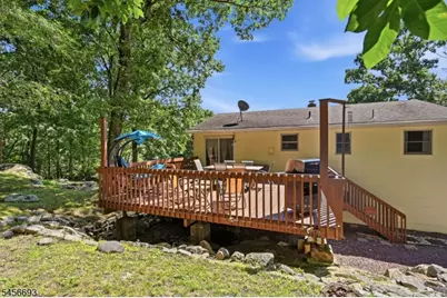 25 Elm Tree Rd, Vernon, NJ 07422 - Photo 18