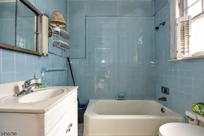 80 N 14th St, Prospect Park, NJ 07508 - Photo 14
