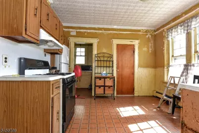 80 N 14th St, Prospect Park, NJ 07508 - Photo 10