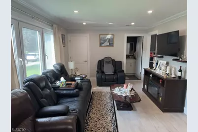 170 Mount Pleasant Ave, Wallington, NJ 07057 - Photo 6