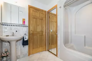 2 Waterway Rd, Wayne, NJ 07470 - Photo 20