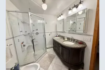 2 Waterway Rd, Wayne, NJ 07470 - Photo 18