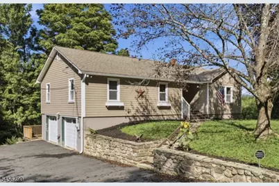 37 Central School Rd, Wantage, NJ 07461 - Photo 4