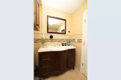 55 Winthrop St, Newark, NJ 07104 - Photo 12