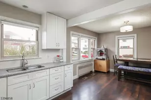 825 Dennis Pl, Linden, NJ 07036 - Photo 6