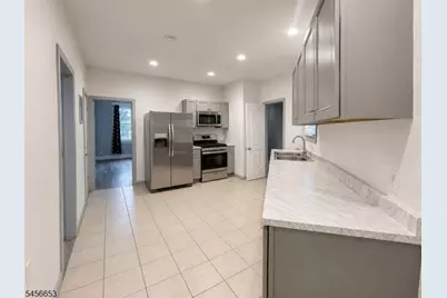 245 Alexander St #2, Newark, NJ 07106 - Photo 4