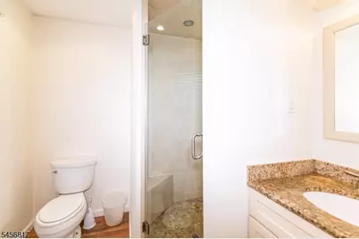 17 Heritage Ct, Ewing Township, NJ 08628 - Photo 28