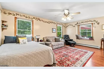 71 Schuyler Ave, Pompton Lakes, NJ 07442 - Photo 14